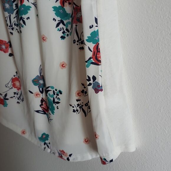 Express Floral Tank - Picture 5 of 7